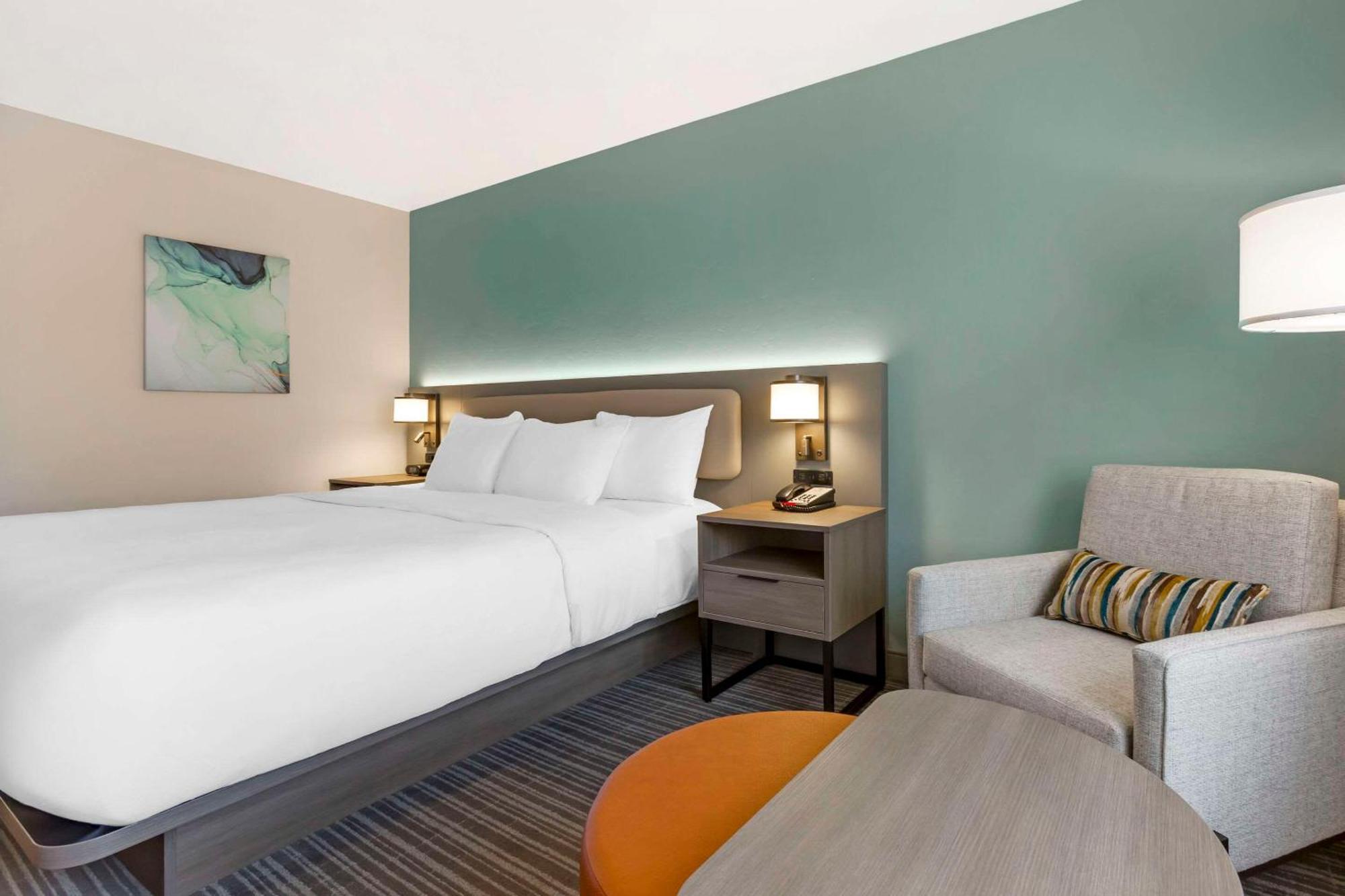 คอมฟอร์ต สวีตส์ แอต ทูซาน มอลล์ Hotel ทูซอน ภายนอก รูปภาพ