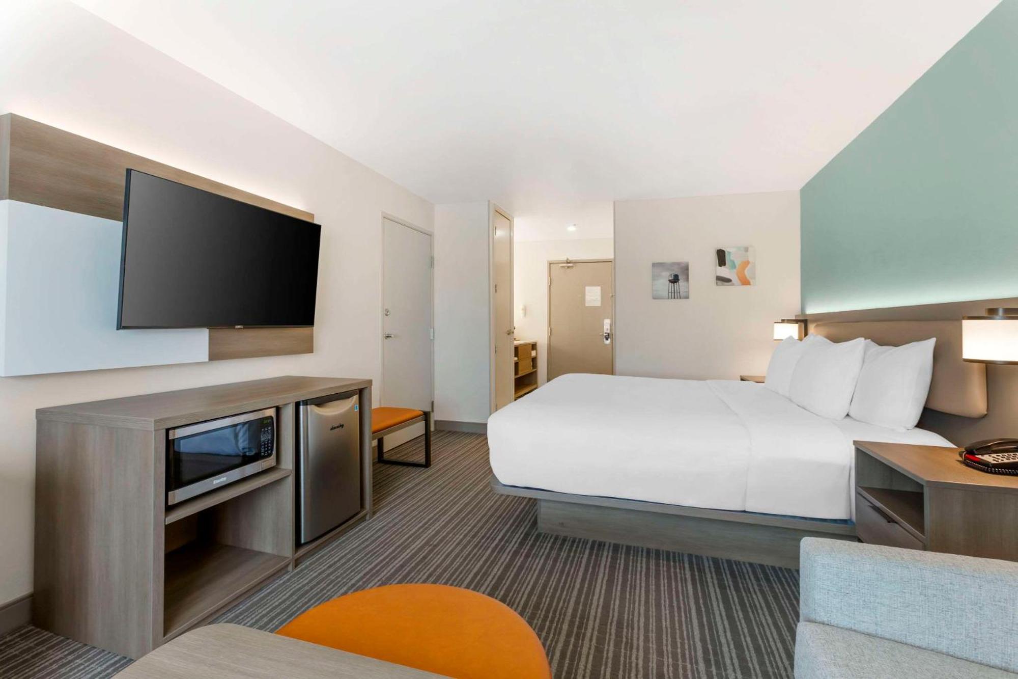 คอมฟอร์ต สวีตส์ แอต ทูซาน มอลล์ Hotel ทูซอน ภายนอก รูปภาพ